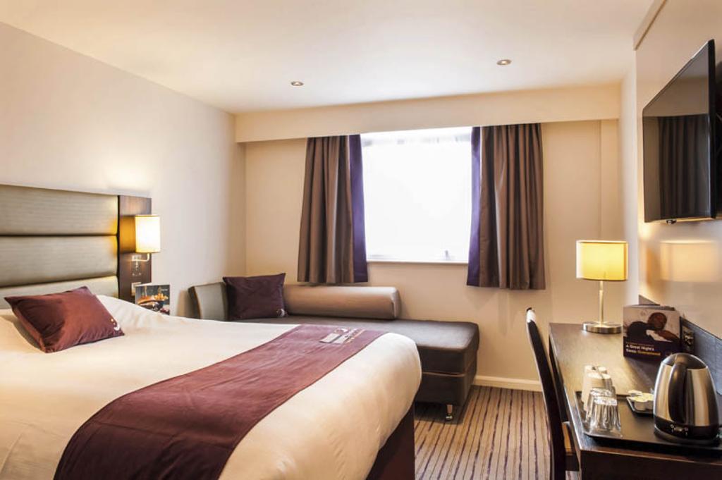 Premier Inn London Elstree / Borehamwood Ngoại thất bức ảnh