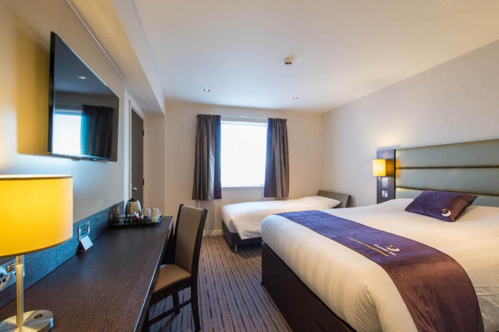 Premier Inn London Elstree / Borehamwood Phòng bức ảnh