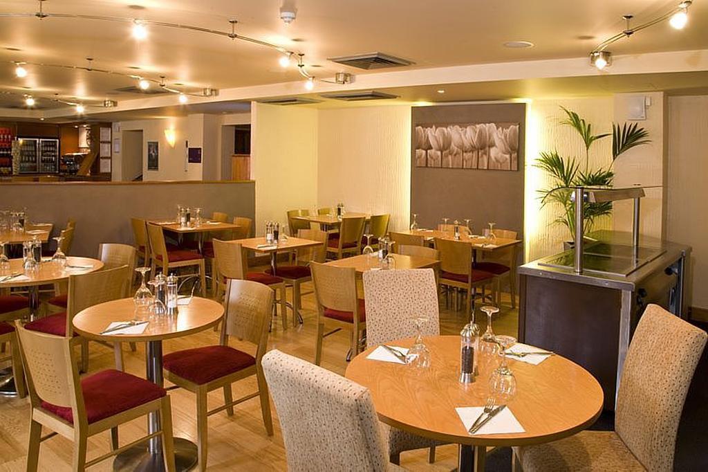 Premier Inn London Elstree / Borehamwood Ngoại thất bức ảnh